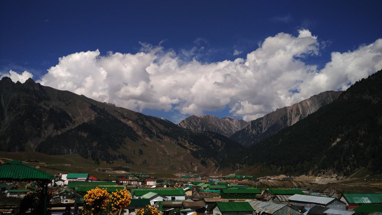 Hotel Glacier Heights Sonāmarg Extérieur photo