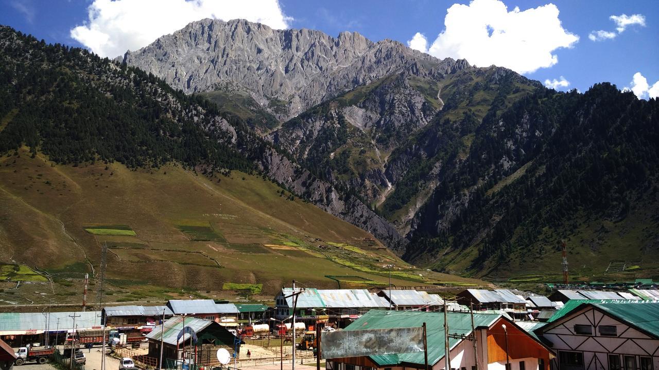 Hotel Glacier Heights Sonāmarg Extérieur photo