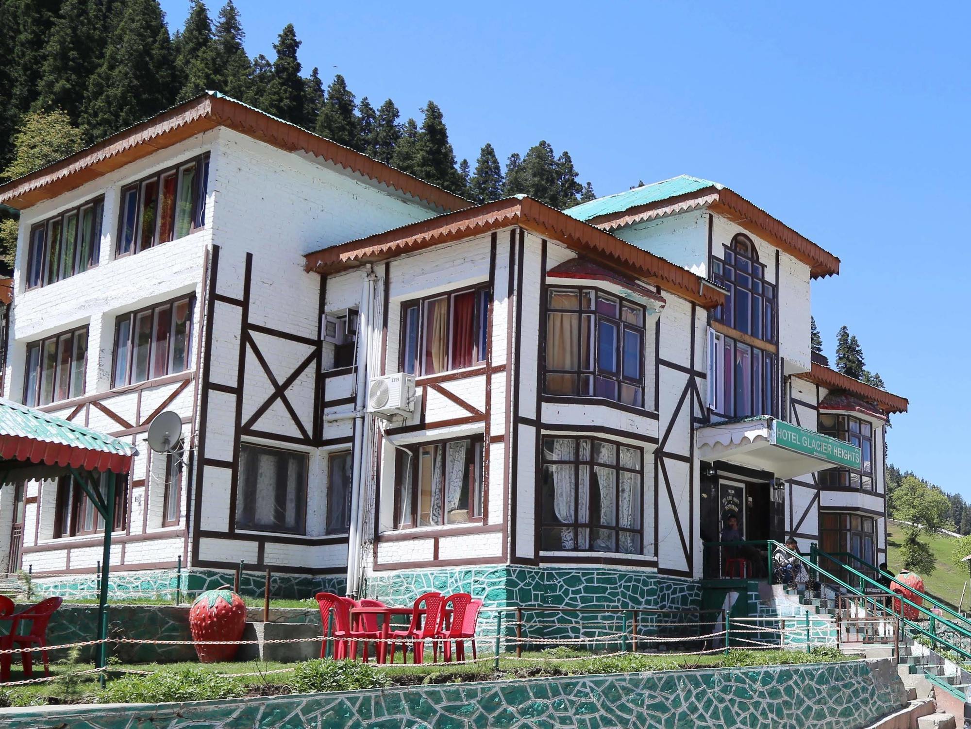 Hotel Glacier Heights Sonāmarg Extérieur photo